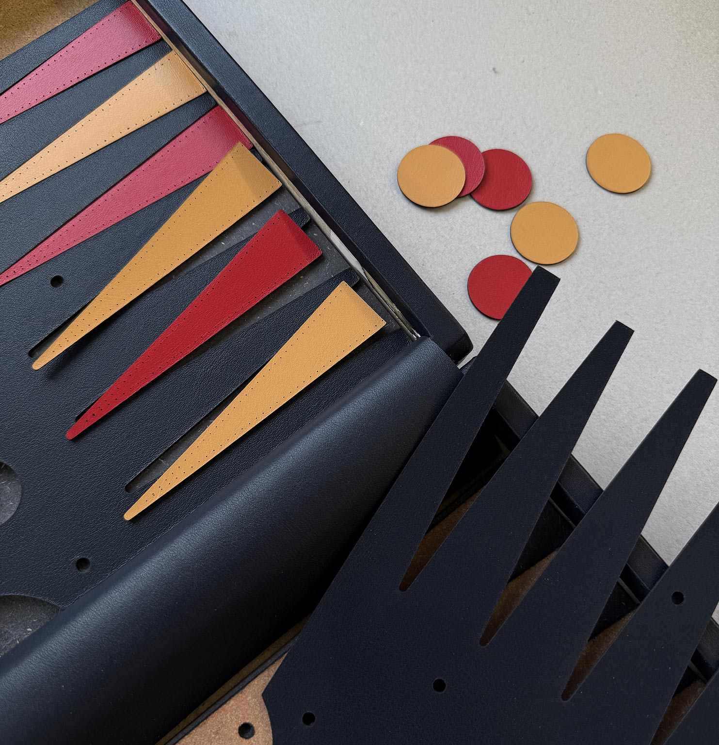 backgammon-newblock-img1-web backgammon-newblock-img1-web